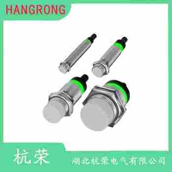 UB100-F77-E0-V31(P+F)接近開關(guān) 杭榮