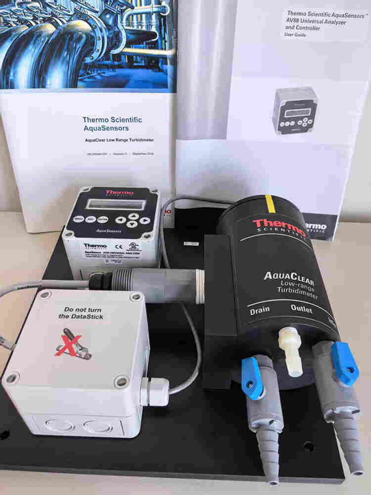 賽默飛thermo 在線濁度儀 型號KF53-AQT1AC庫號D410200 