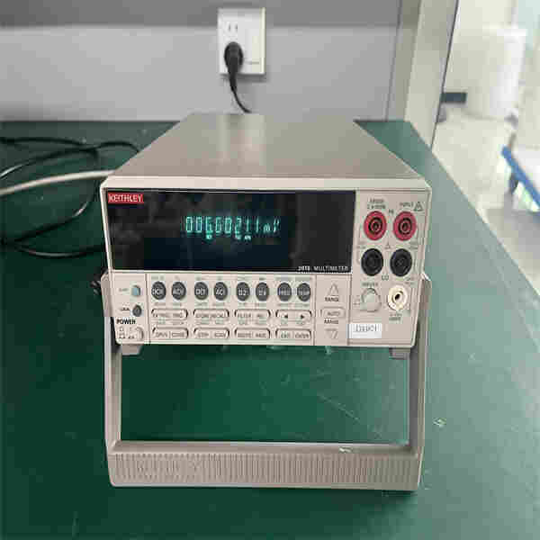 Keithley吉時(shí)利2010低噪聲萬用表