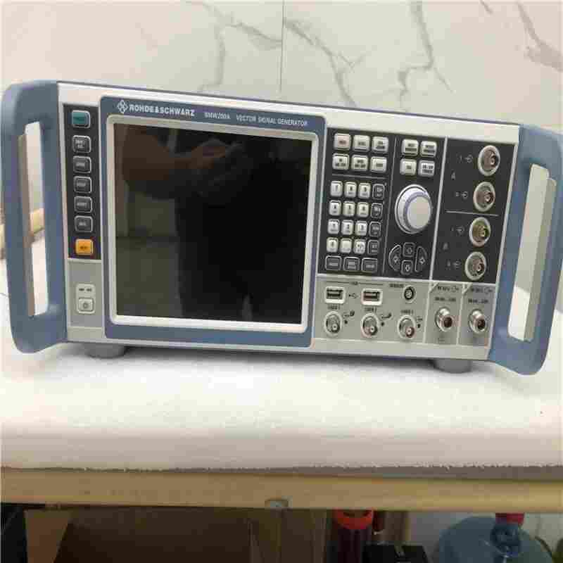 高價回收原裝進口二手羅德與施瓦茨SMW200A信號發(fā)生器