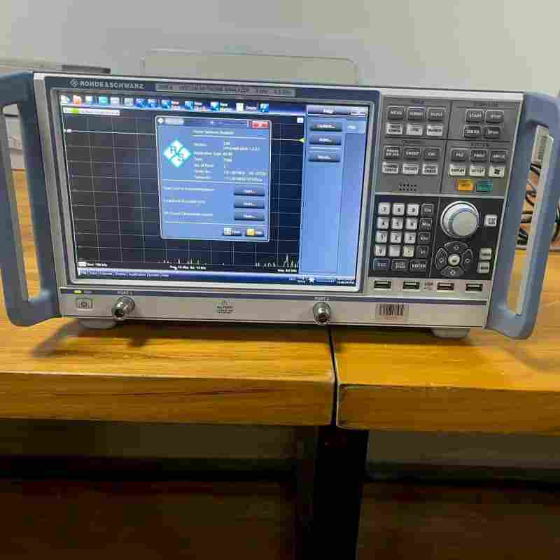 高價回收原裝進口二手羅德與施瓦茨ZNB8網(wǎng)絡(luò)分析儀