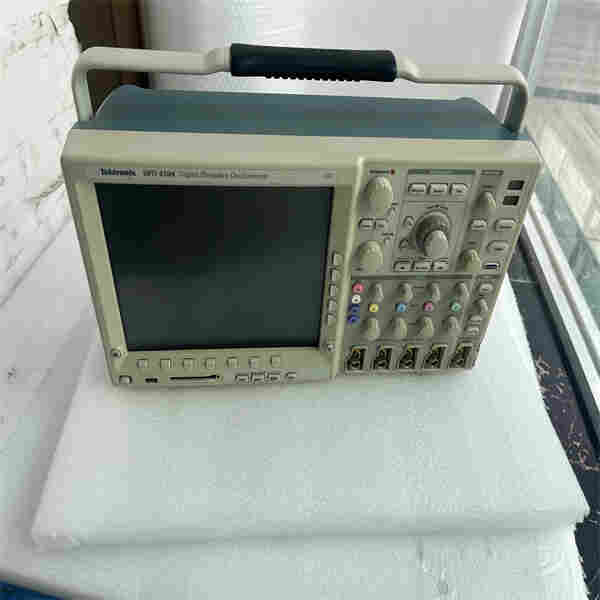 Tektronix 泰克DPO4104數(shù)字示波器