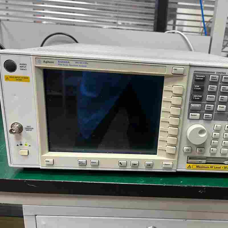 現貨租售原裝進口二手Agilent安捷倫E4440A頻譜分析儀