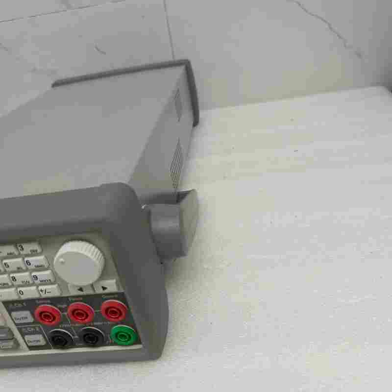 B2912A (4).jpg B2912A (4).jpg