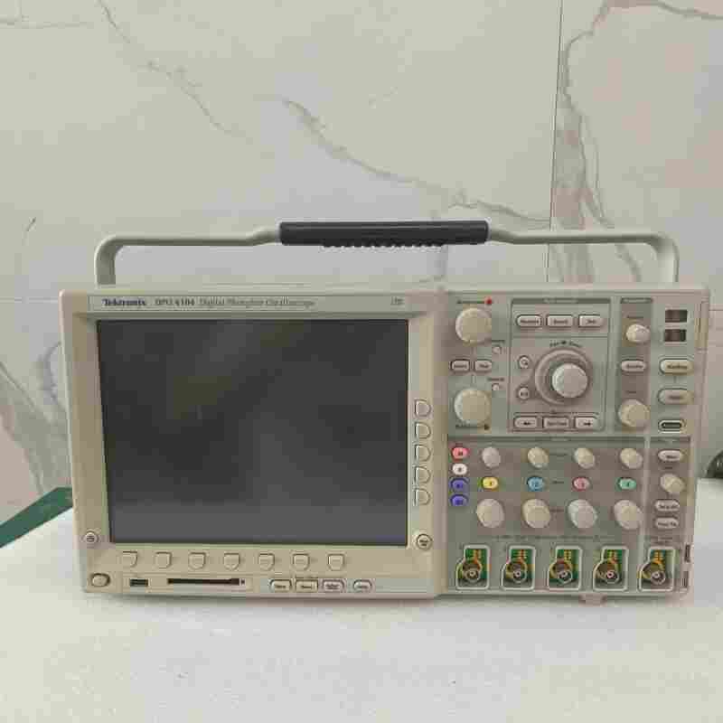 高價回收原裝二手tektronix泰克DPO4104數字示波器