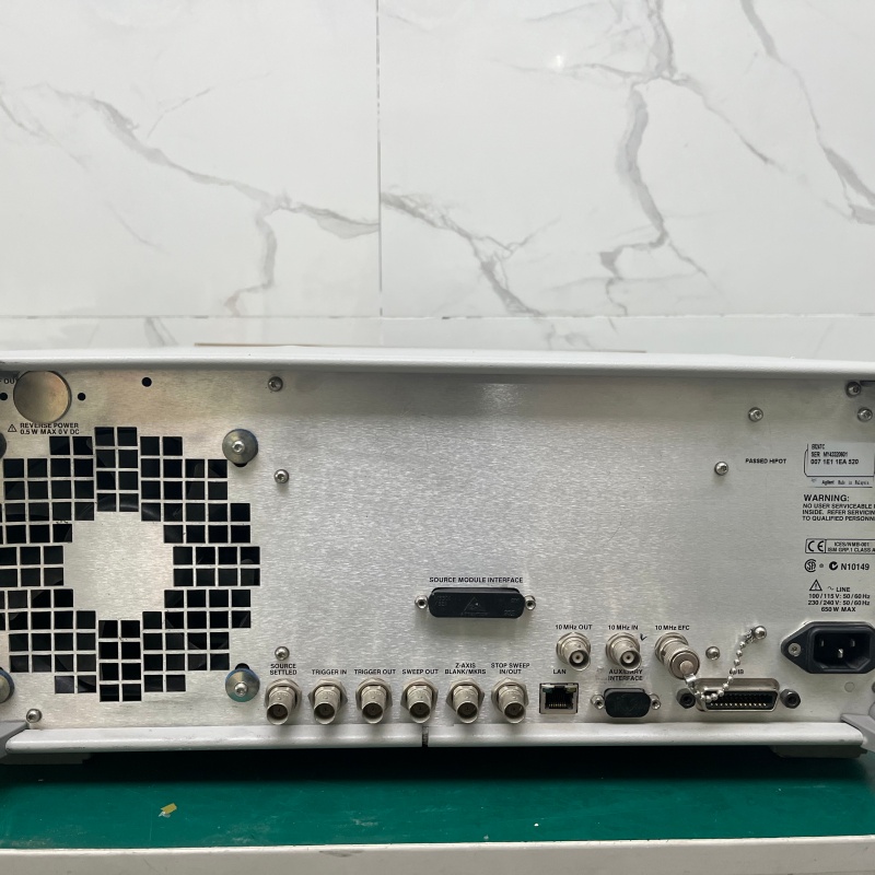 高價(jià)回收原裝進(jìn)口Agilent安捷倫E8247C信號(hào)發(fā)生器
