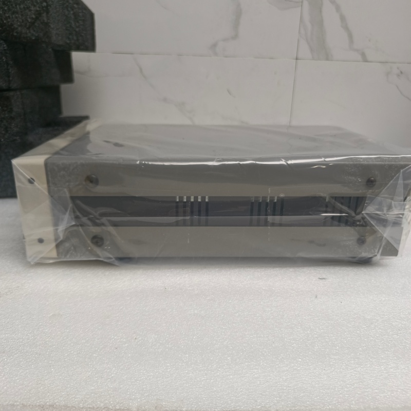 高价回收STANFORD斯坦福SR570低噪声前置电流放大器