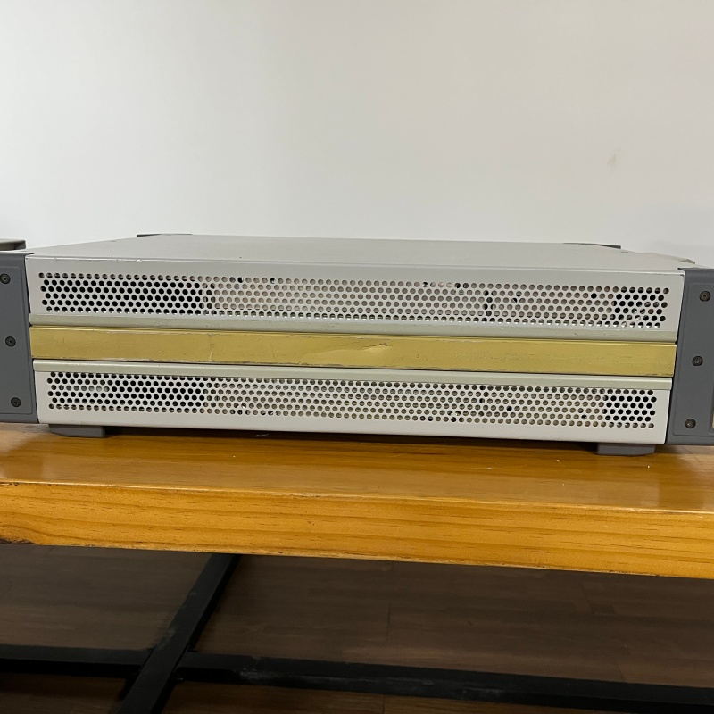 原廠退役實測可用二手FLUKE/福祿克5725A多功能校準儀放大器