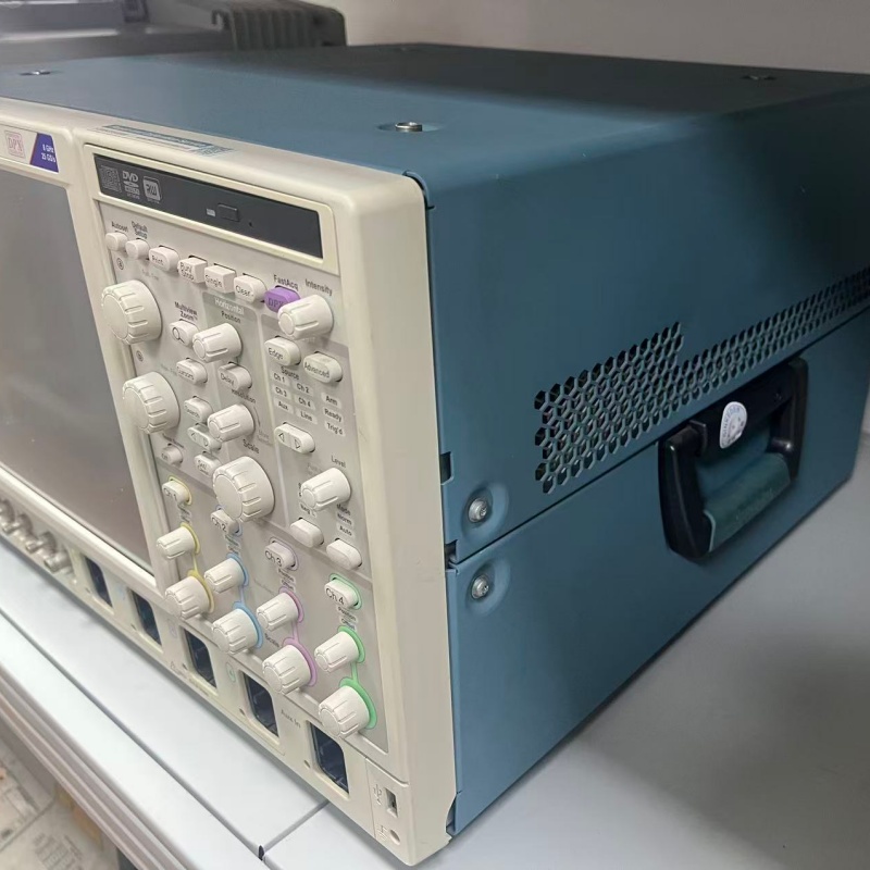 美國(guó)原裝進(jìn)口二手tektronix泰克DSA70804A示波器