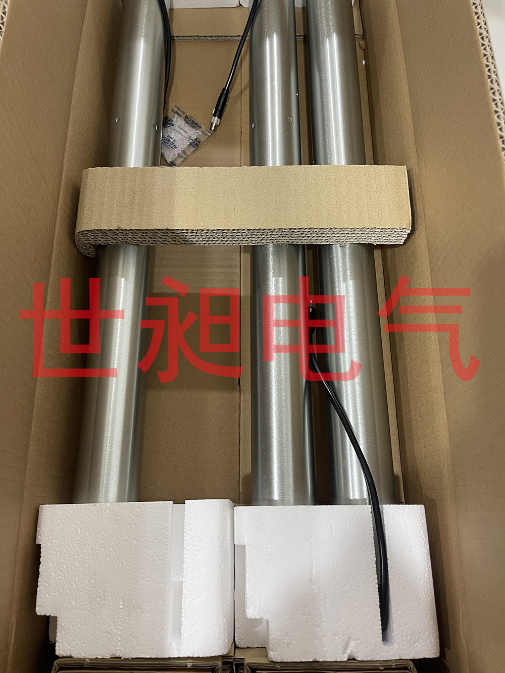 日本伊东ITOH电动滚筒PM500XP-60-639-D-024-M030-JG-VG