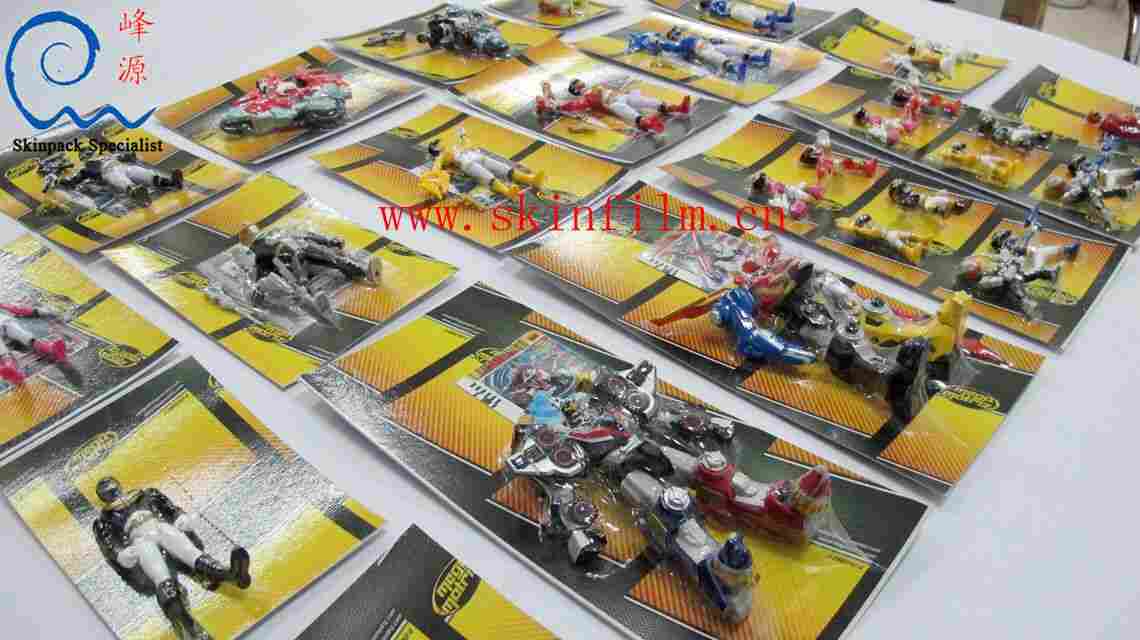  贴体膜玩具贴体包装实例：