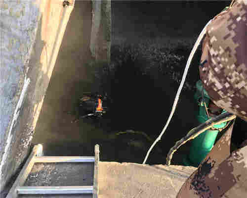 凉水塔水下清淤施工公司