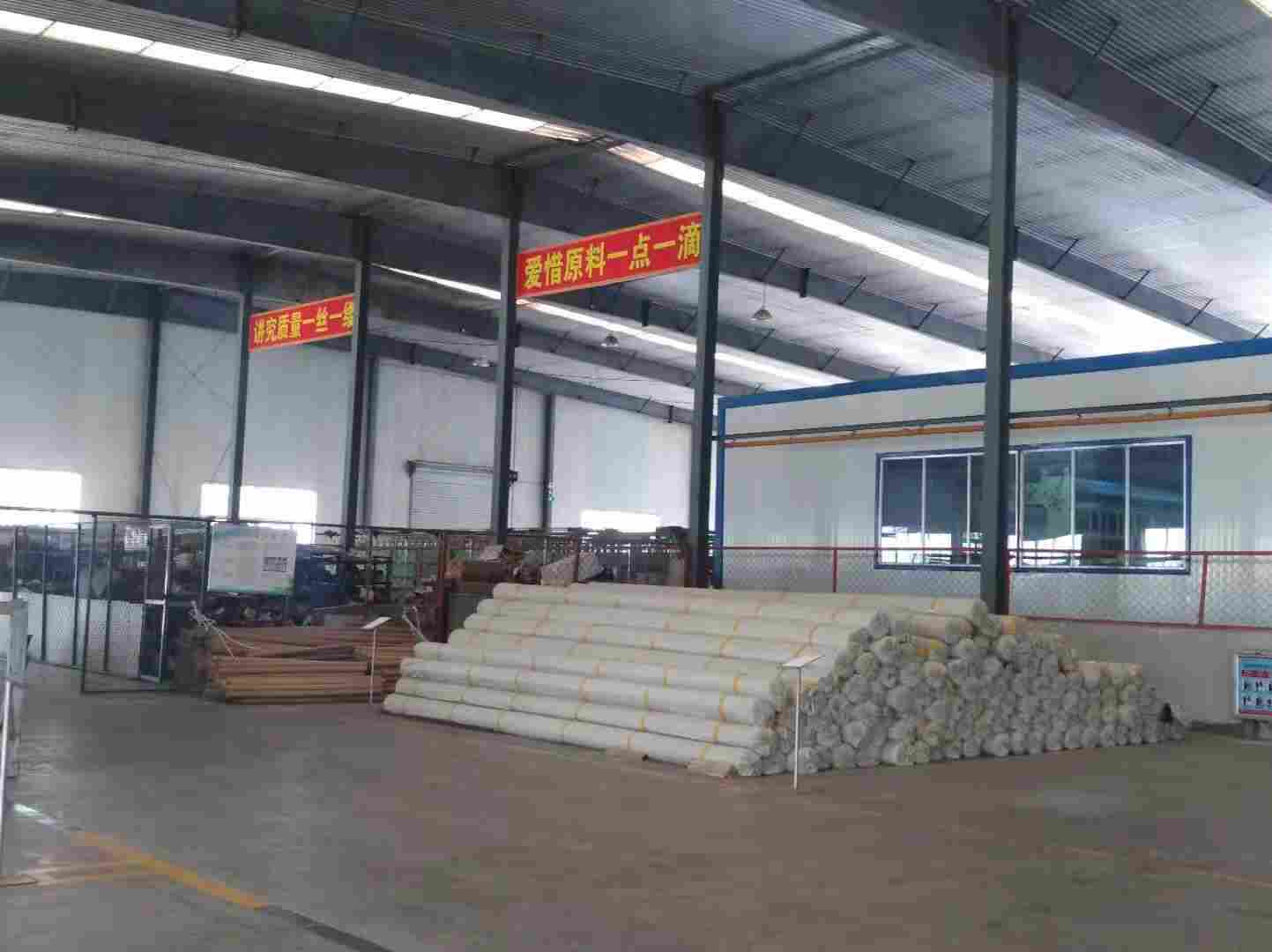 欢迎焦作市聚酯长丝土工布集团聚酯玻纤土工布有限公司长丝土工布 厂家价格