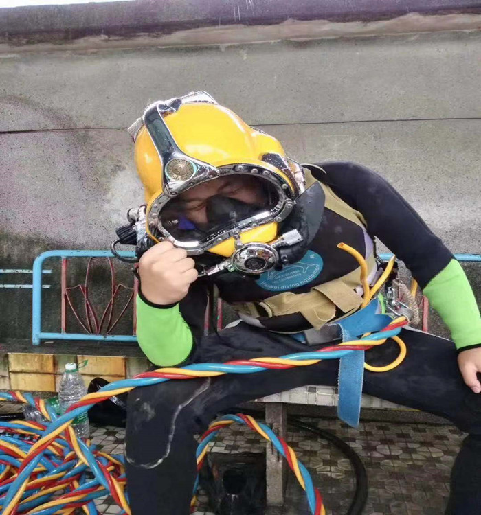 ）渭南市潜水员打捞公司一提供蛙人打捞服务