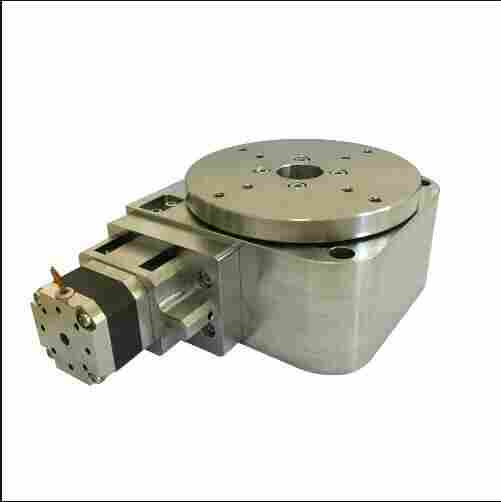 英国AML真空位移台