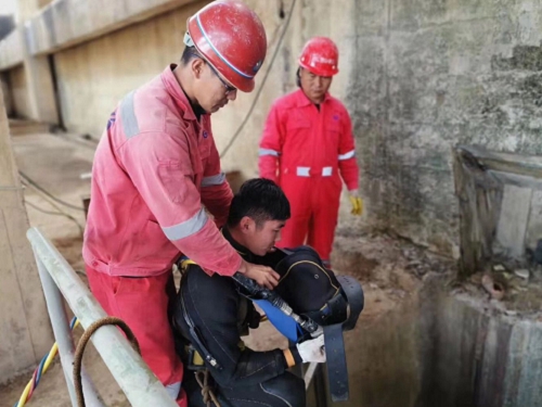 水下工程潜水员作业---江都---本地施工单位