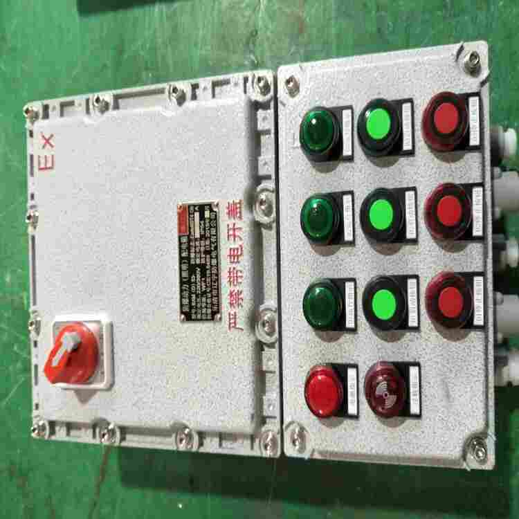   BXX51防爆检修电源箱