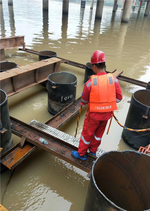 沧州市水下堵漏公司-水下堵漏周到！
