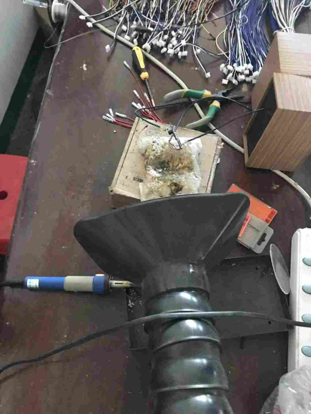 车间焊锡排烟设备车间烙铁排烟机XY500工厂排烟设备