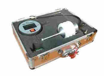 绝缘子测试仪使用注意事项