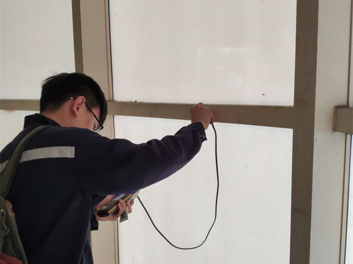 上海普陀区玻璃幕墙安全检查出具评估报告