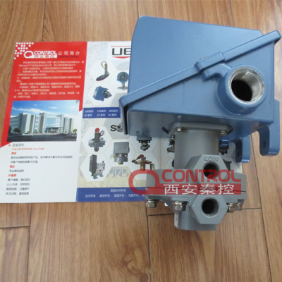 云南J402-612-M202/13.8-206.8bar美国ue高压泵入口控制压力开关