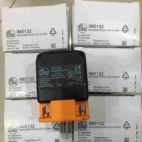 1642137452775597.jpg 常用性能易福门电感式接近传感器IM0010