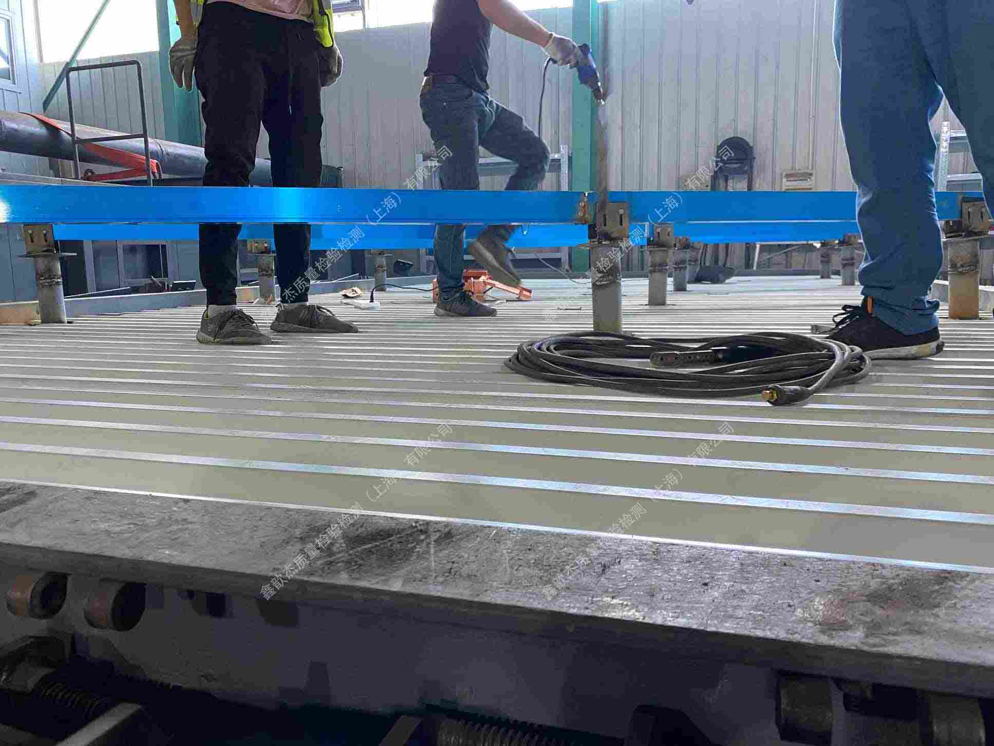 浙江绍兴市车站钢结构屋面抗风揭鉴定机构 浙江绍兴市车站钢结构屋面抗风揭鉴定机构