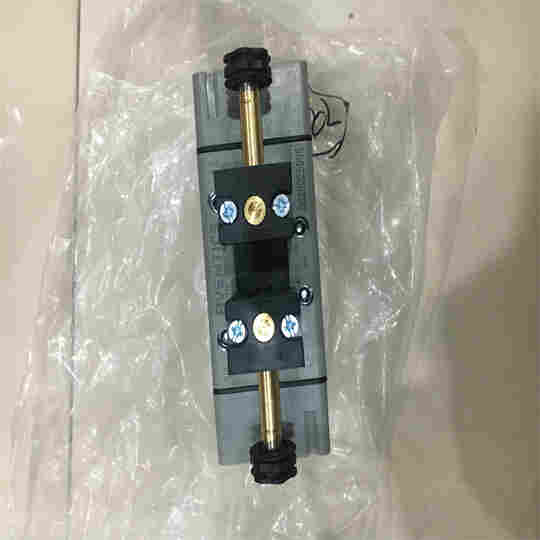 R422103000气动元件 AVENTICS的换向阀