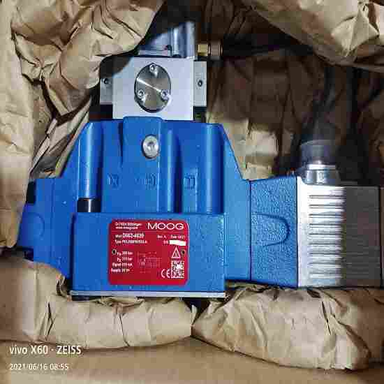 MOOG伺服阀D664-4731应用