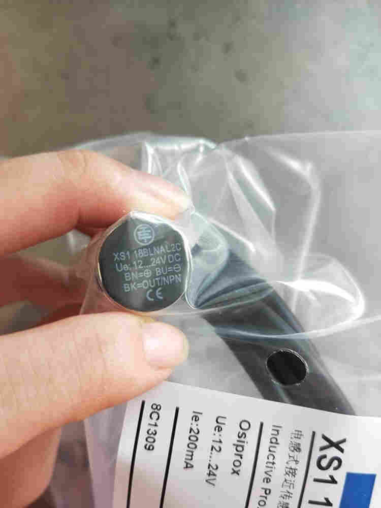 施耐德传感器XS4P18NA340接近开关-2022已更新