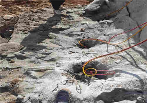 绵阳裂石机岩石分裂棒施工方法方案-/2022已更新