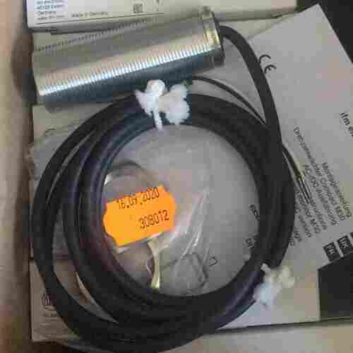 1666768516273415.jpg 常见类型易福门接近开关DI5020