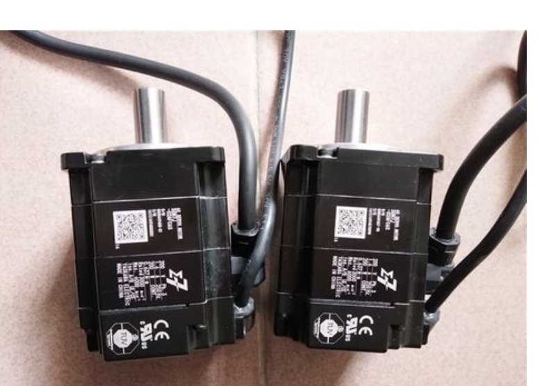 安川7系列伺服SGM7S-2R8A00A002零调谐时间库存现货 安川7系列伺服SGM7S-2R8A00A002零调谐时间库存现货