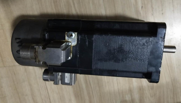 莘默王工优势供应HYDAC开关EDS345-1-400-000