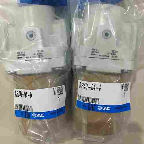 1704438387127004.jpg AR40-04E-D减压阀SMC安装示意