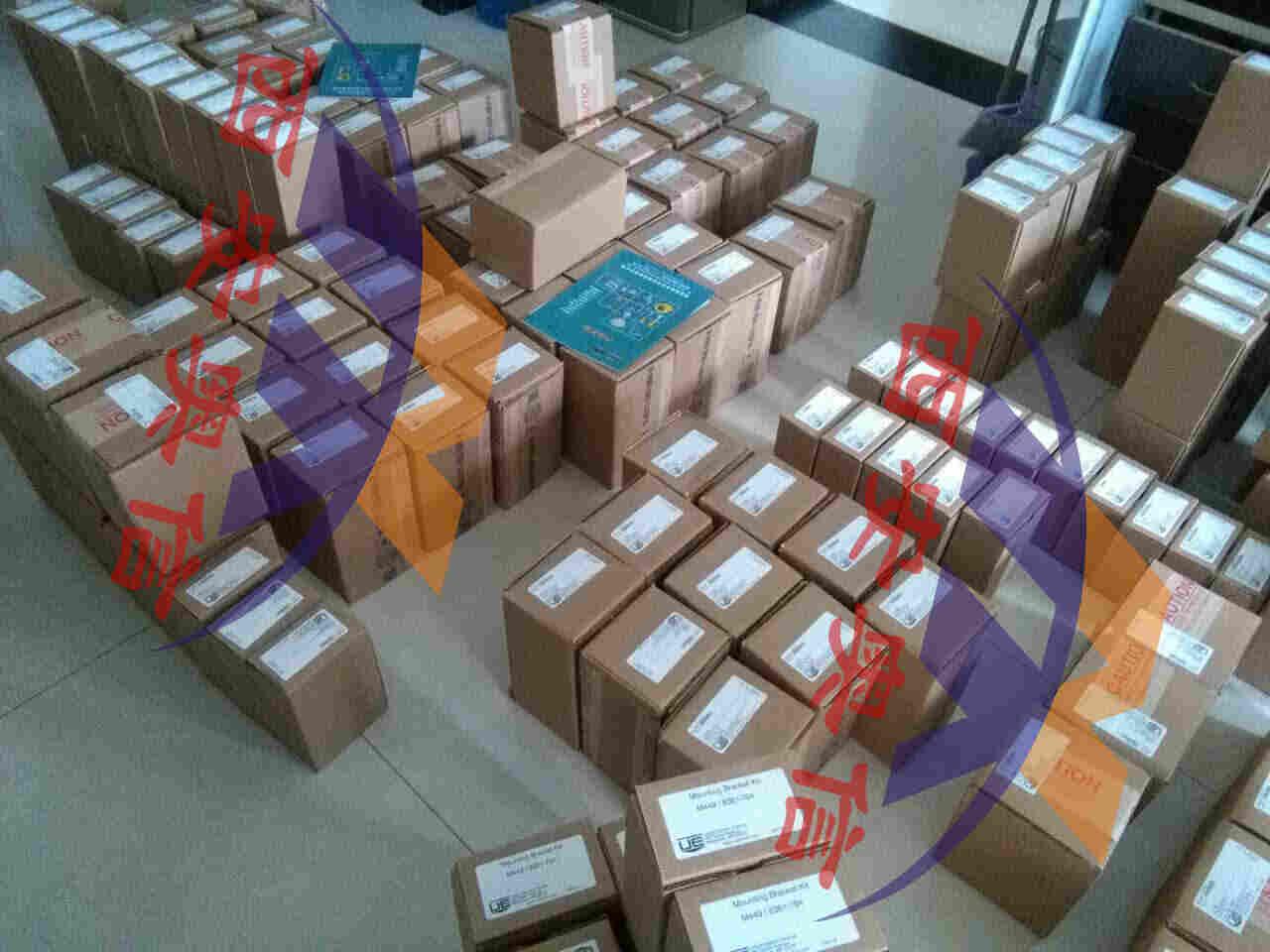 Teflon膜片压力开关J400-552/武汉UE代理 美国原产地 J402K-457美国UE差压开关