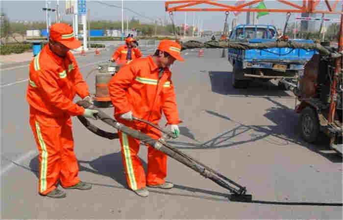 周口水泥路裂缝灌缝胶裂缝克星/2023