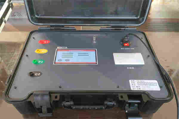 抗干扰大地网接地电阻测试仪生产厂家