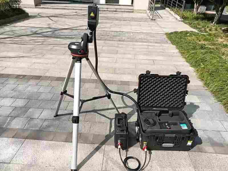 光纤激光清障仪来厂考察