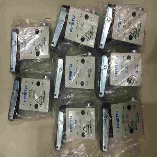 RS-3-1.8  2272 (2).jpg