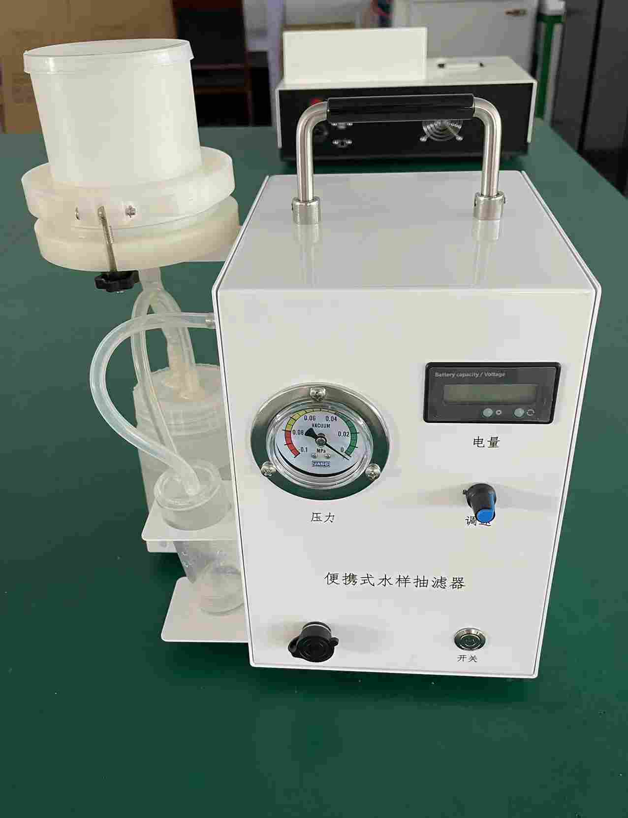 LB-830 1 便携式水样抽滤器