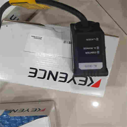 有售基恩士keyence激光位移传感器IL-300