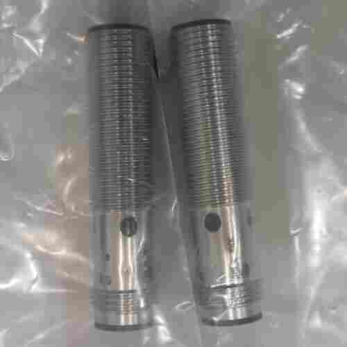 欧姆龙接近传感器选型参数E2B-M12KS04-M1-B1