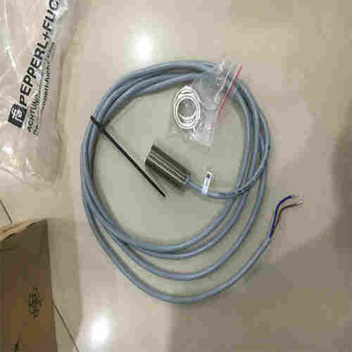 1743413496876343.jpg P+F倍加福接近传感器NBB15-30GM50-E2详解