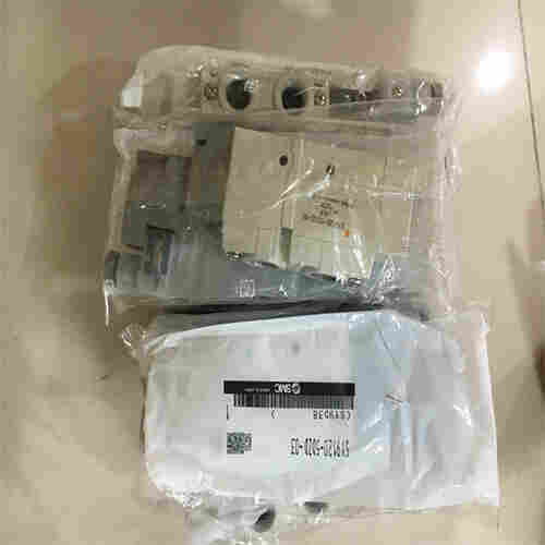 SMC电磁阀SY5400-5U1运行方式