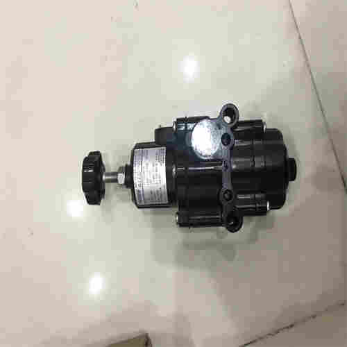 费希尔YTC空气过滤减压阀YT-200BN210实物