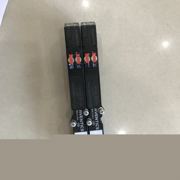 1787378904789867.jpg 着重介绍AVENTICS安沃驰换向阀0820022998