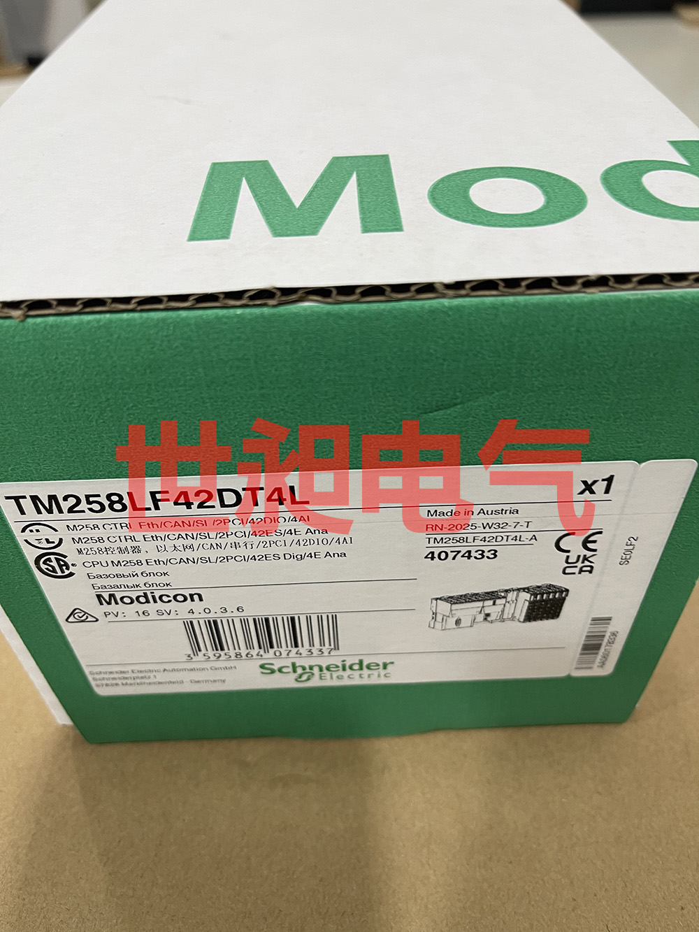 原装现货供应施耐德M258控制器TM258LF42DT4L